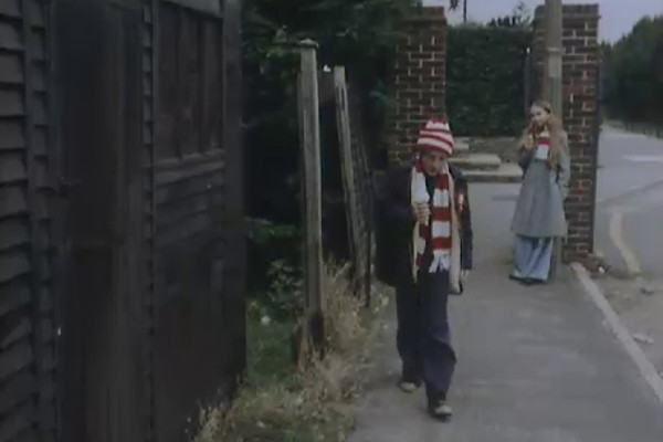 Look at 'em... now THAT is a pair of flares
