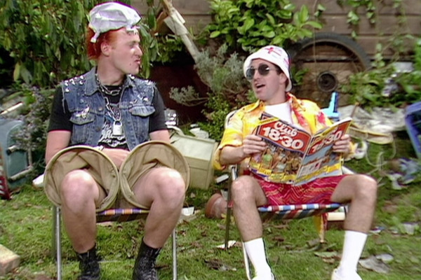 They joke about how stagy the set ups are in this one, but that doesn't make it look any less rigid. You know the bit I perhaps hate the most? When Neil first comes out... he's so obviously standing on his spot it hurts